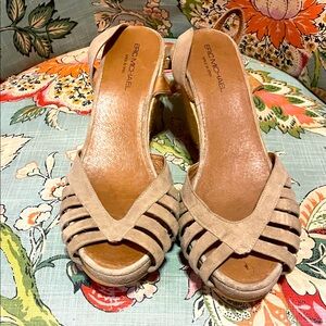 ERIC MICHAEL-Made in Spain, Tan Espadrille Sandals, 
Size 10-10.5